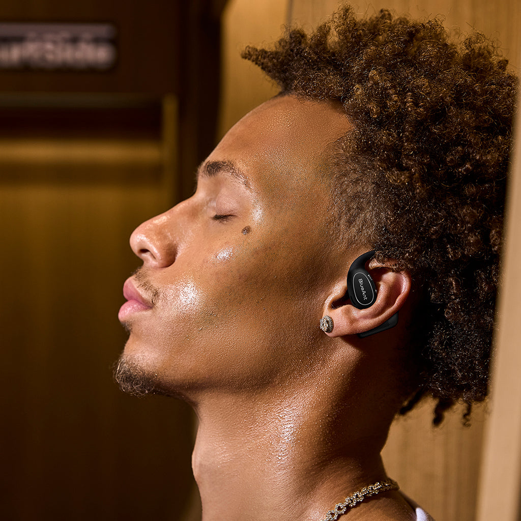 Open-Ear Comfort with Built-in Hooks