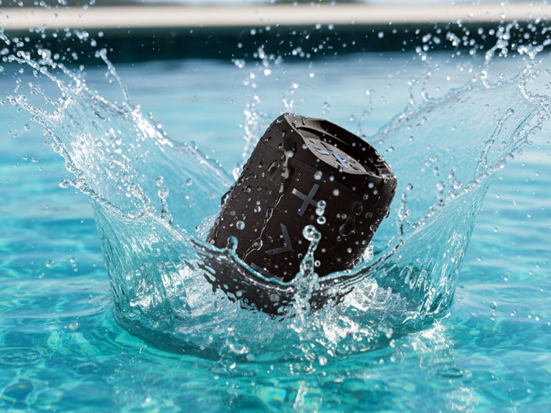 IP67. Rain. Splash. Dunk.